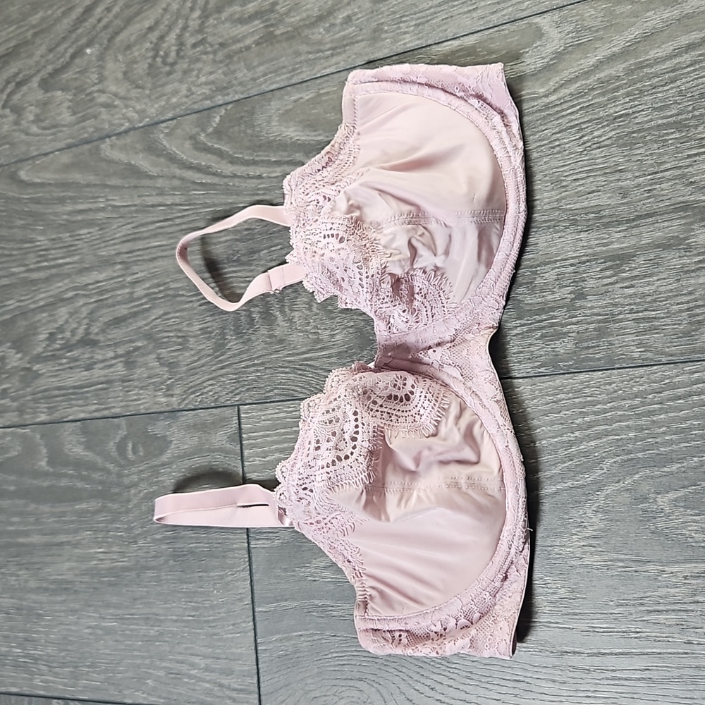 Victoria's Secret Lace Trim Pink Bra